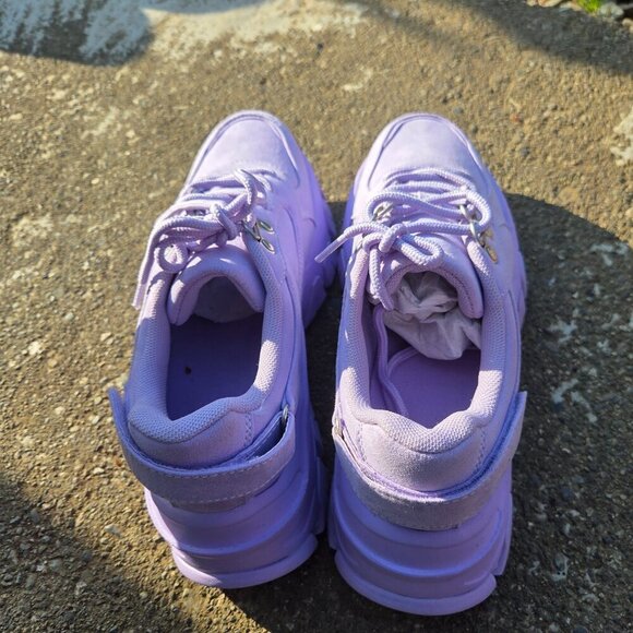 Brand new sneakers - Picture 4 of 4